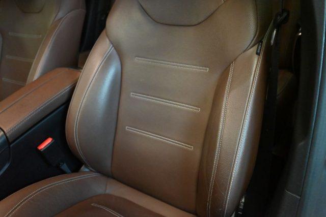 MERCEDES-BENZ A 35 AMG 4MATIC CAM19"NAVI LED PDC CRUISE TEL SED.RISC.FULL