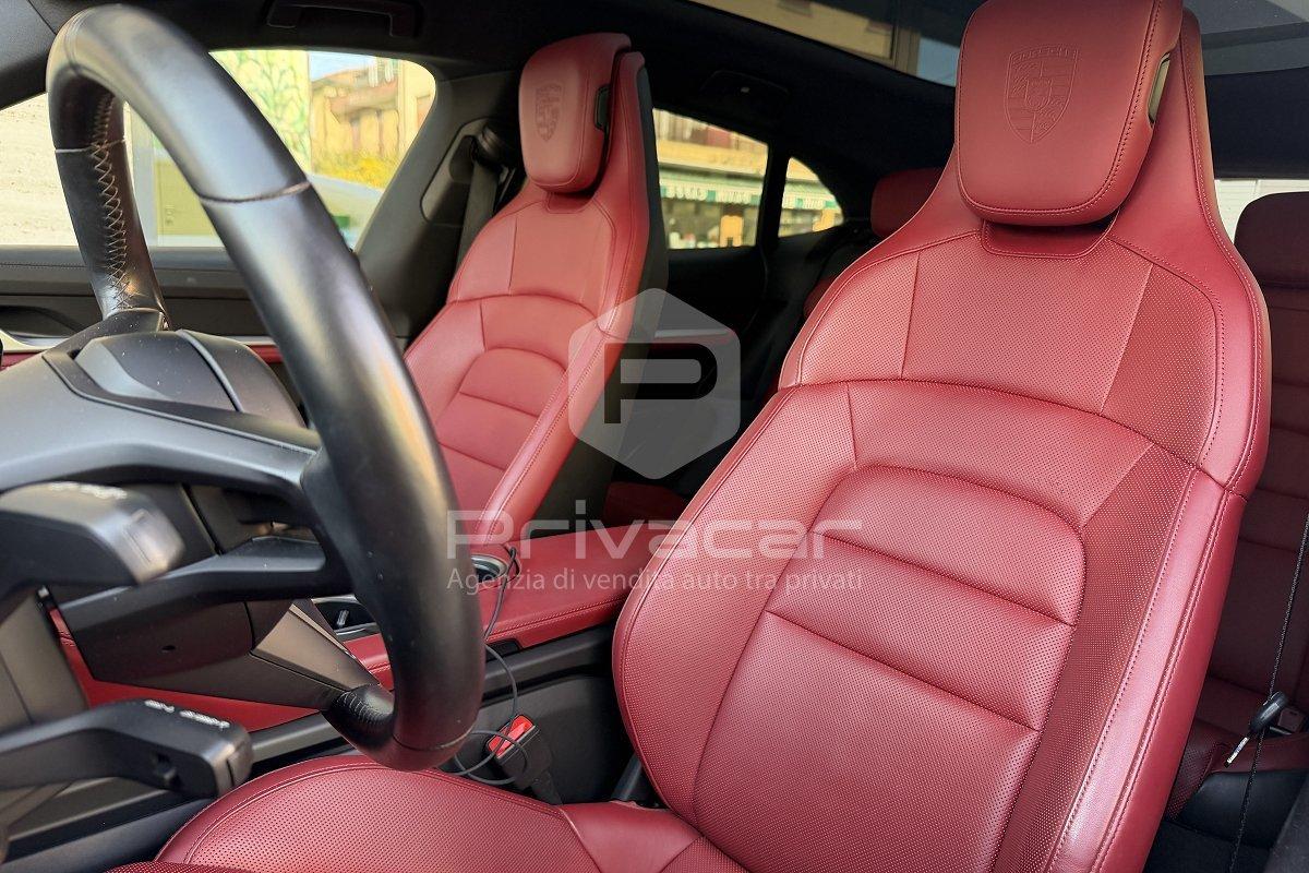 PORSCHE Taycan Sport Turismo