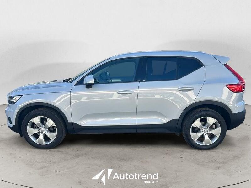 Volvo XC40 D3 150 CV Automatica Momentum Pro