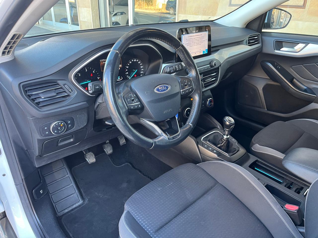 Ford Focus 1.5 Tdci 120 CV 5p. Business Berlina