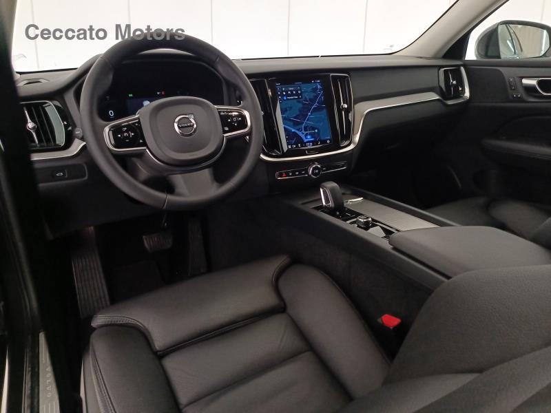 Volvo V60 2.0 B4 Plus AWD automatico