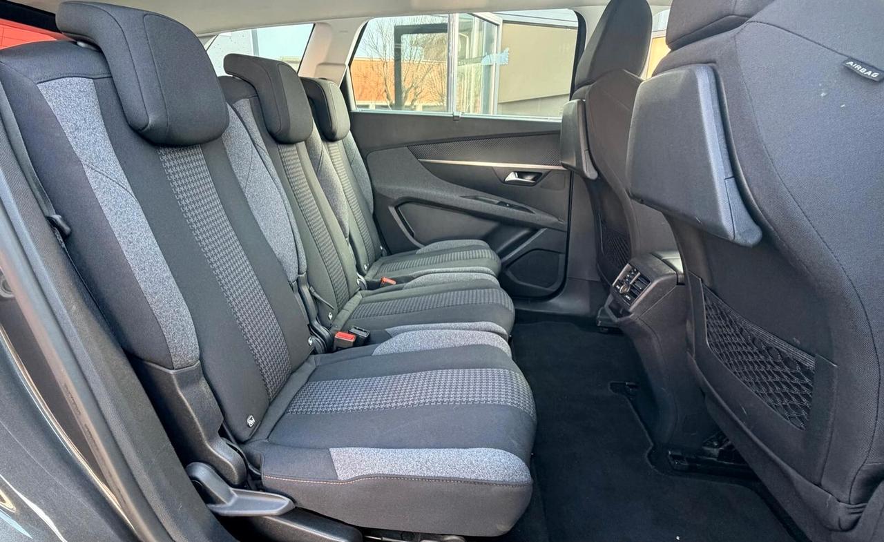 Peugeot 5008 BlueHDi 130 S&S EAT8 Allure