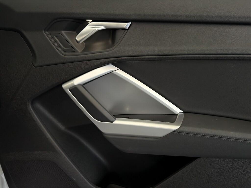 Audi Q3 35 2.0 tdi S Line Edition s-tronic