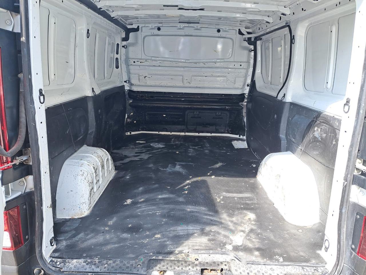 OPEL VIVARO 1.6 CDTI BITURBO 125 CV VAN EDITION- DIC 2016