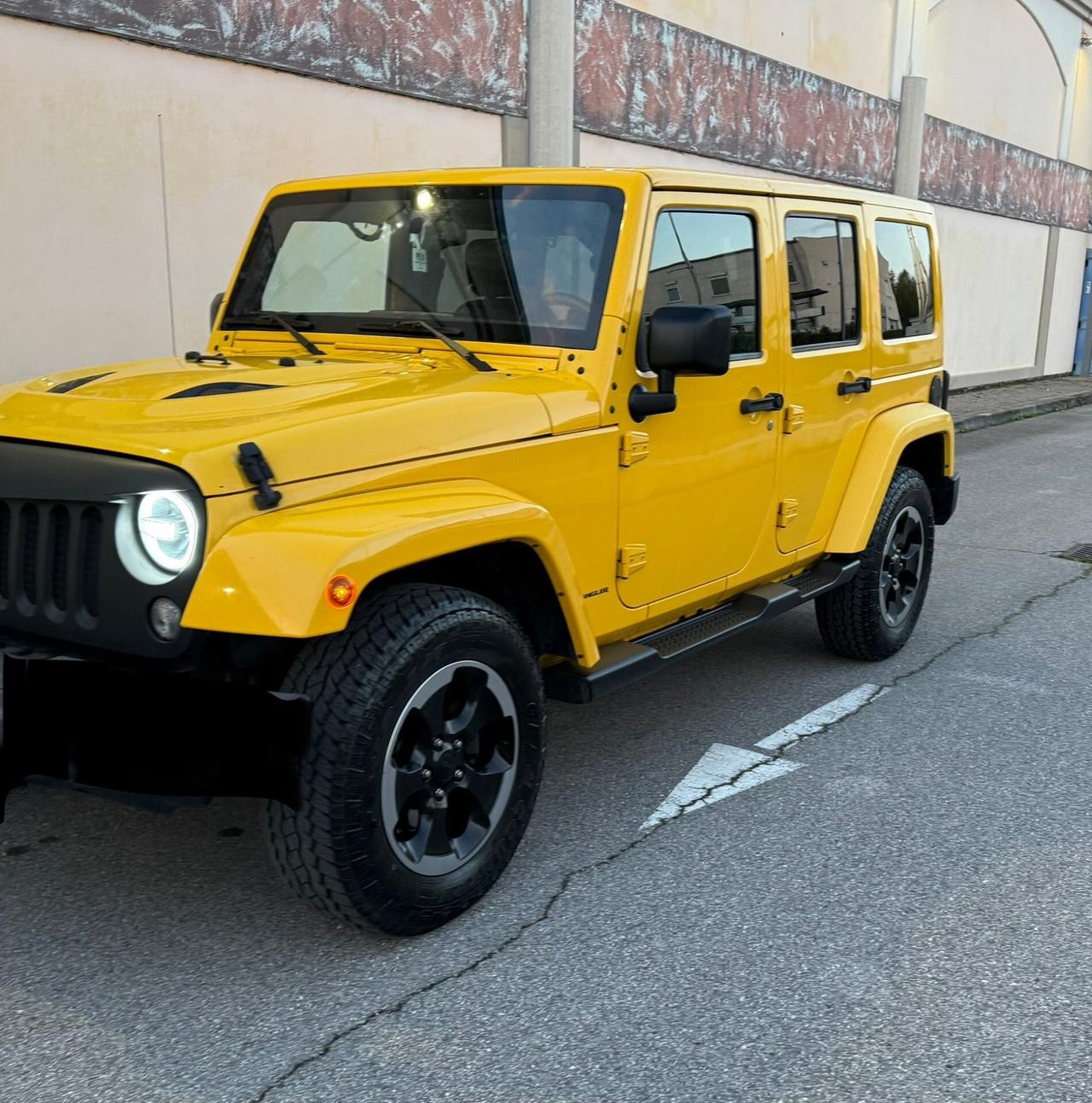 Jeep Wrangler Unlimited 2.8 CRD DPF 4x4 Polar Auto