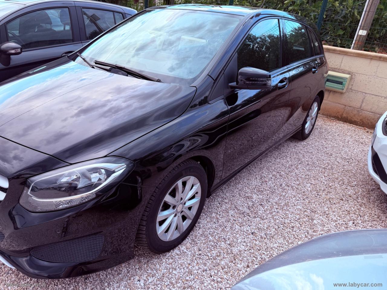 MERCEDES-BENZ B 180 CDI Executive
