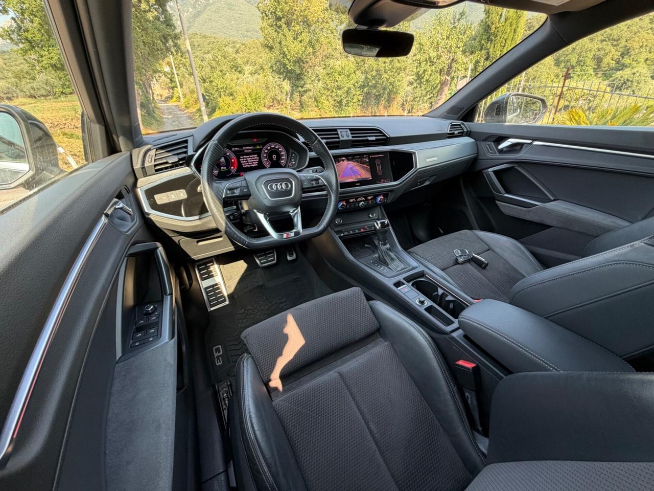 Audi Q3 35 TDI quattro S tronic line edition
