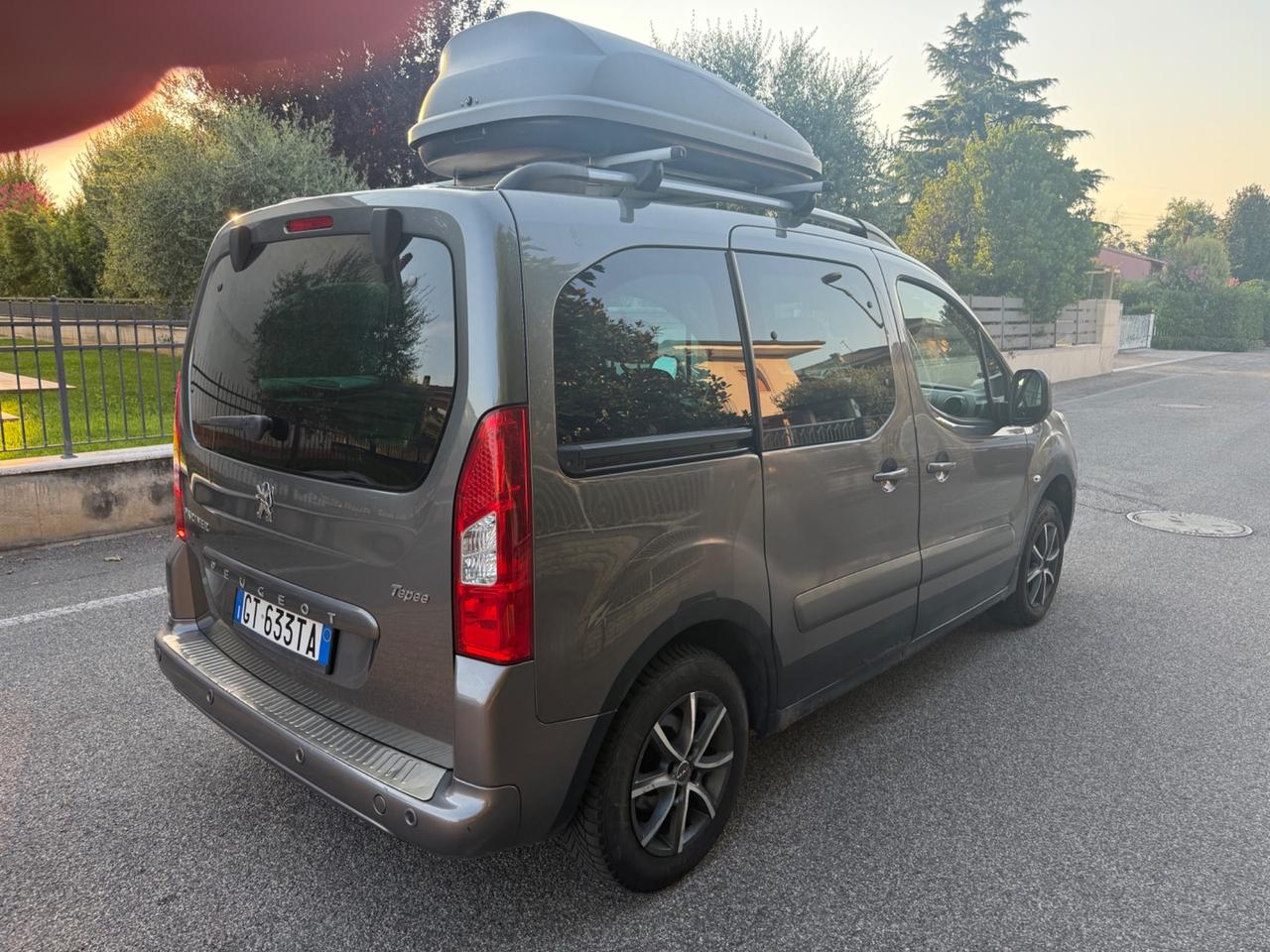 Peugeot Partner Tepee 1.6 HDi 110CV Outdoor
