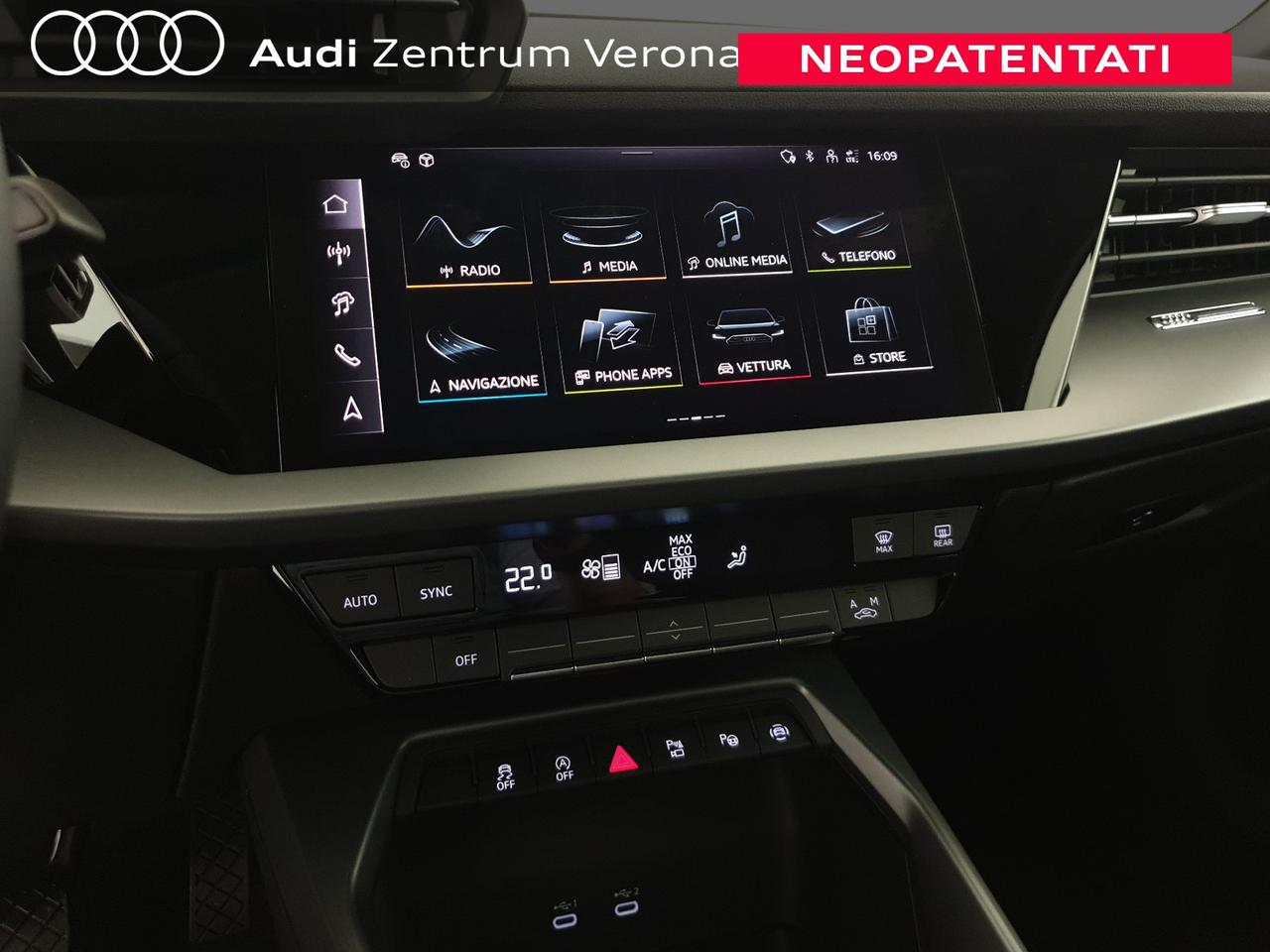 Sedan 30TFSI 116CV S tronic Business