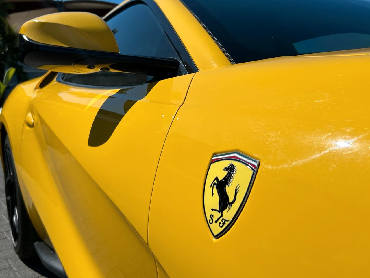 Ferrari 812 Superfast 6.5 dct