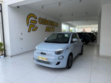 FIAT 500e 42 kWh Icon tua da ?139,00 mensili
