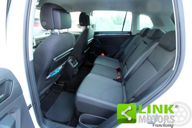 VOLKSWAGEN Tiguan 1.6 TDI SCR Sport BlueMotion Technology