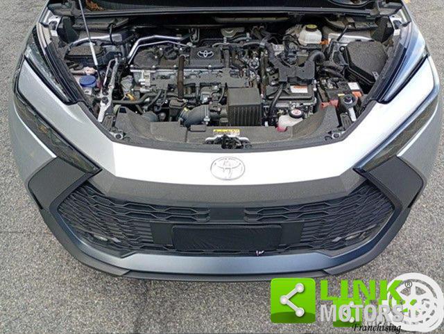 TOYOTA C-HR 1.8 hev Trend fwd e-cvt