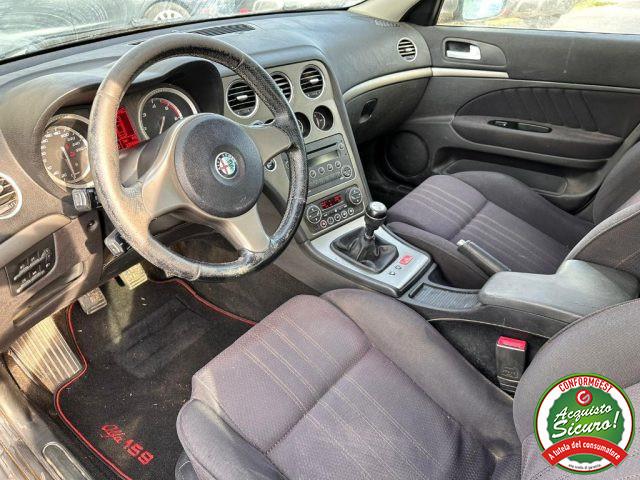 ALFA ROMEO 159 1.9 JTDm 16V Sportwagon Distinctive