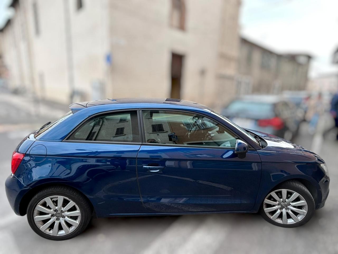 Audi A1 3p 1.6 tdi c/clima 90cv - ANCHE PER NEOPATENTATI