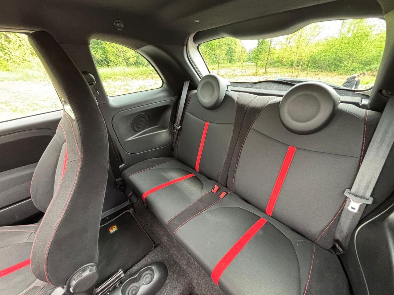 Abarth 500 1.4 160CV Turbo ESSESSE