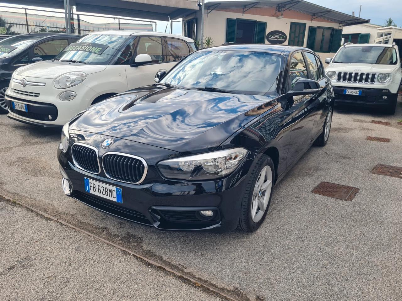 Bmw 116 116d 5p. Urban