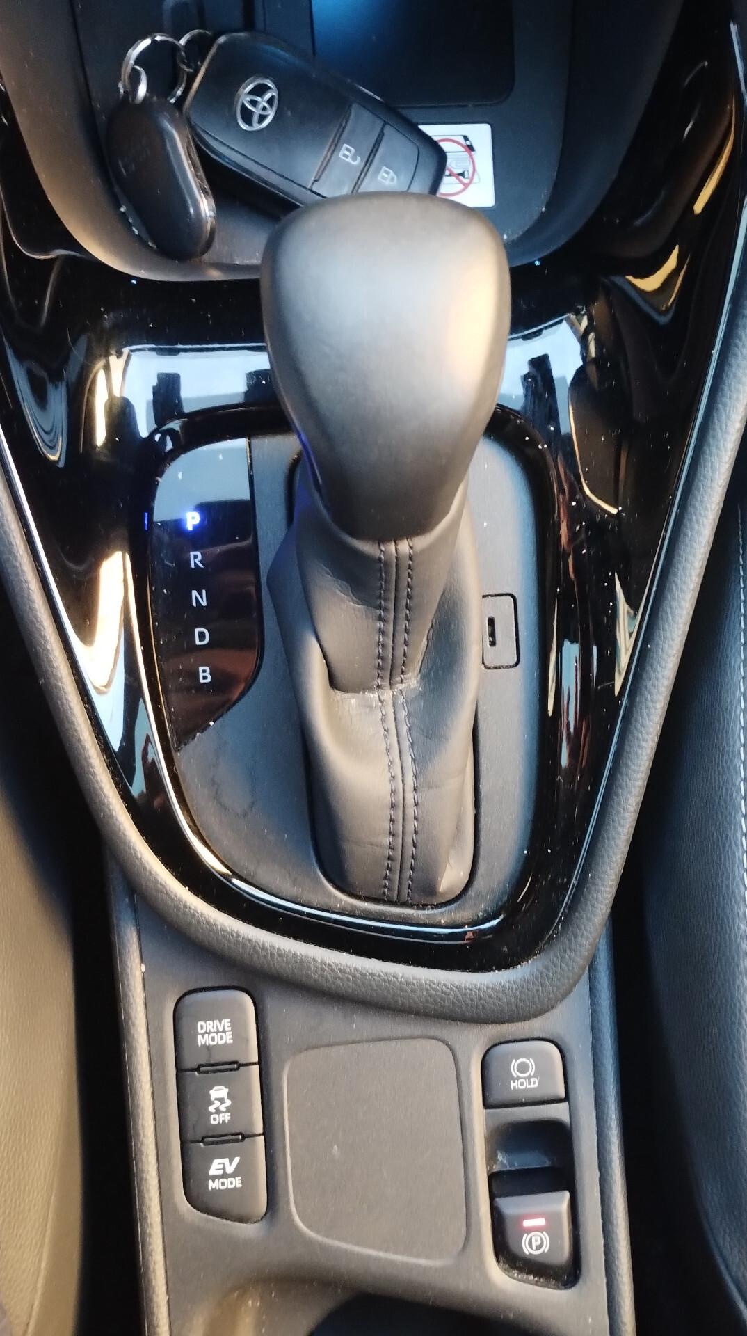 Toyota Yaris 1.5 Hybrid 5 porte Lounge