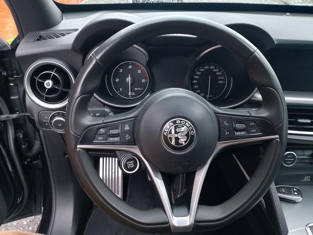 Alfa Romeo Stelvio B-Tech 2.2