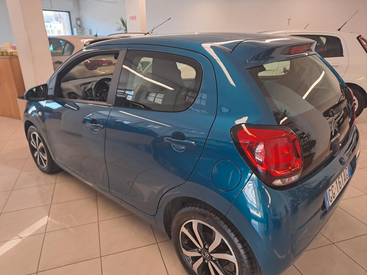 Citroen C1 VTi 72 S&S 5 porte Shine