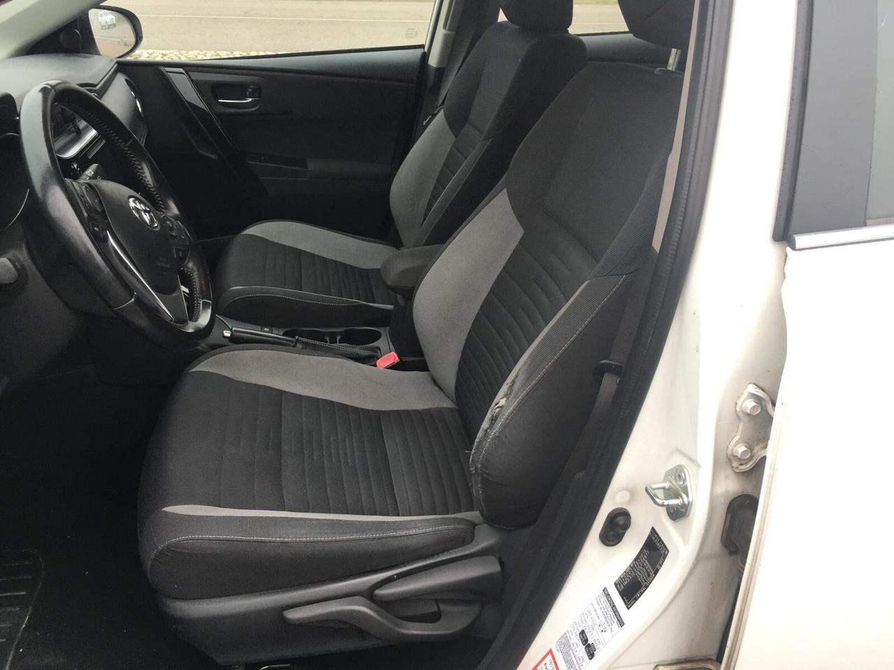 Toyota Auris 1.8 Hybrid Active-ok neopatentati-UNICO PROPRIETARIO