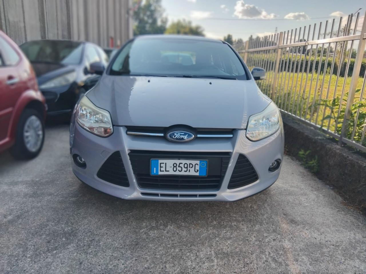 Ford Focus 1.6 benzina