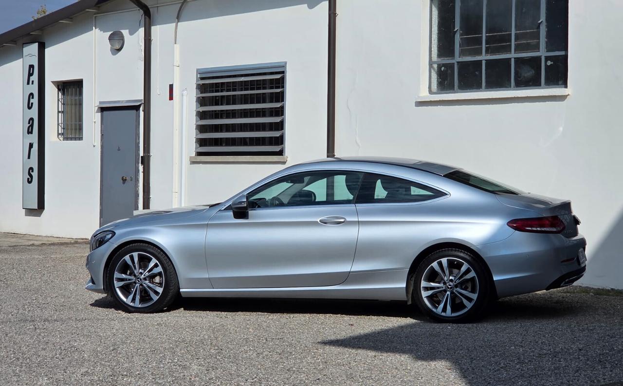 Mercedes-benz C 220 d Coupé Sport