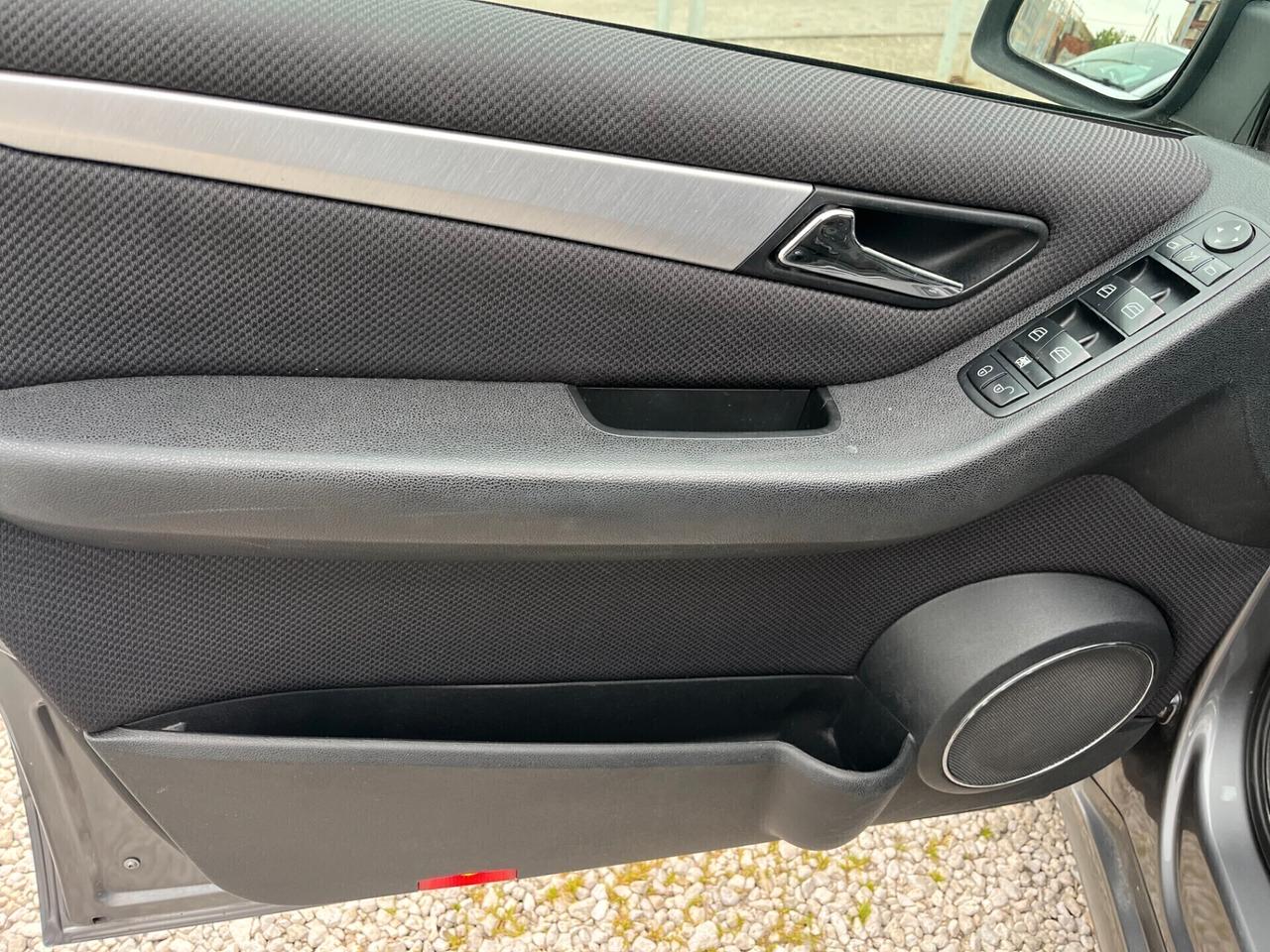 Mercedes-benz A 180 CDI Avantgarde CAMBIO AUTOMATICO