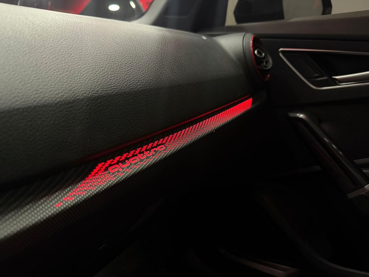 Audi Q2 SQ2 TFSI quattro S tronic