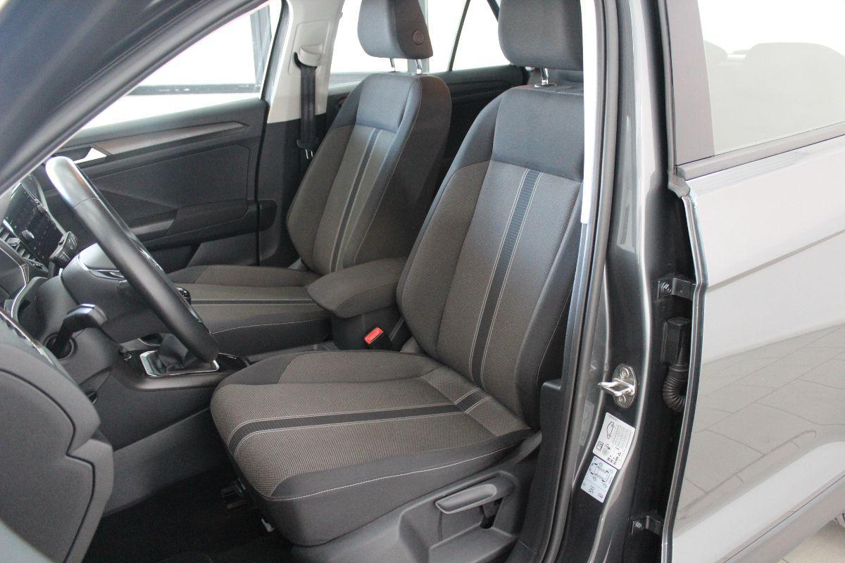 VOLKSWAGEN - T-Roc - 1.6 TDI SCR Business BlueMot.Tech.
