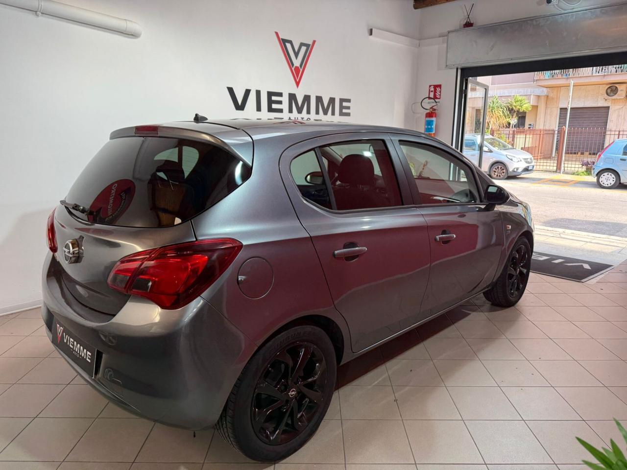 Opel Corsa 1.2 5P 120 ANNIVERSARY