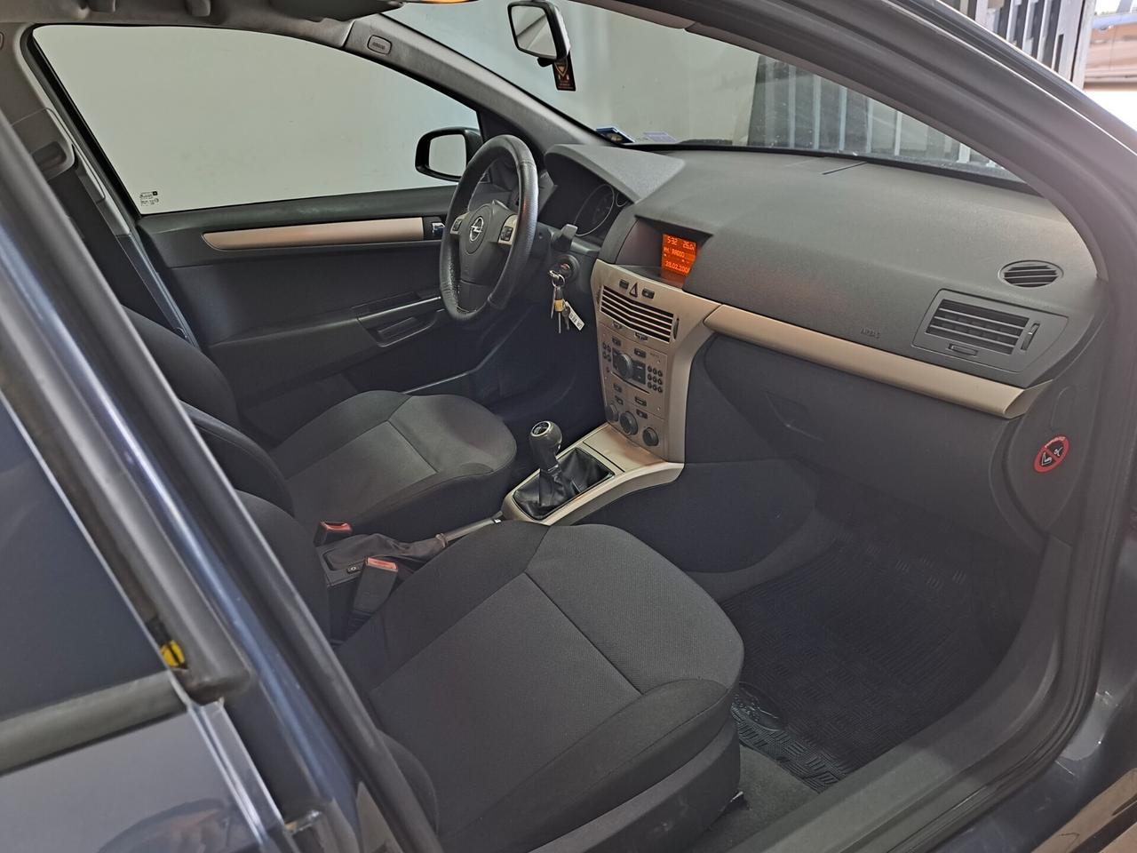 Opel Astra 1.7 CDTI sw Omologata gancio traino 200