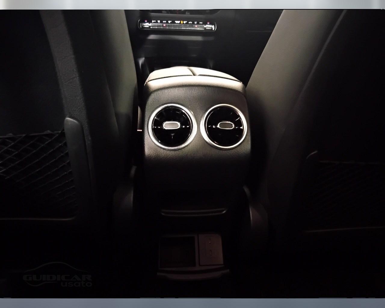 Mercedes-Benz GLA-H247 2020 - GLA 180 d Sport Plus auto