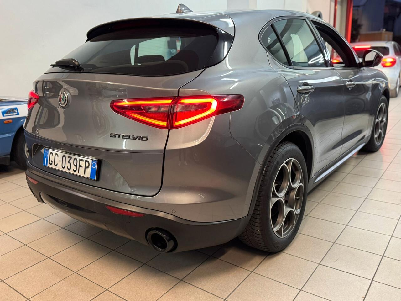 Alfa Romeo Stelvio 2.2 Turbodiesel 190 CV AT8 Q4 Ti