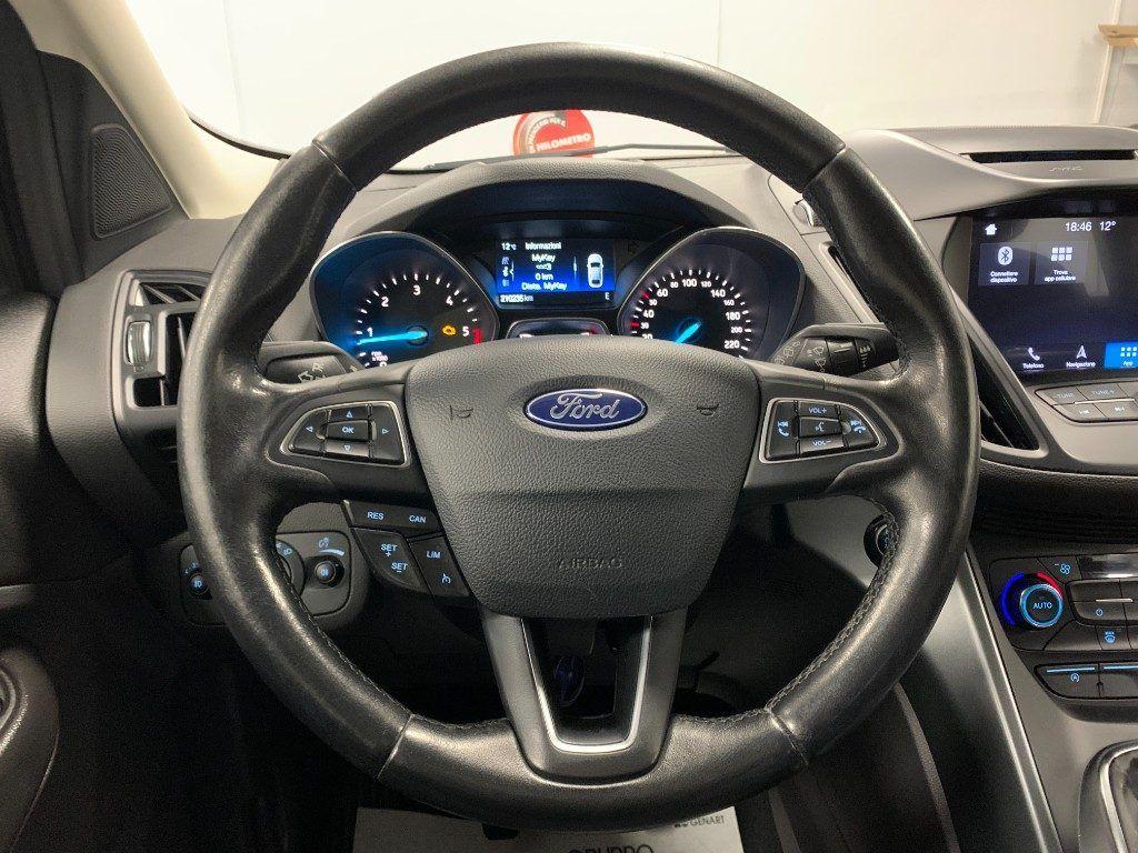 Ford Kuga 1.5 TDCI Titanium 2WD
