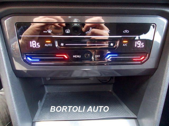 VOLKSWAGEN Passat Variant 2.0 TDI 13.000 KM SCR EVO DSG BUSINESS AUTOMATICA
