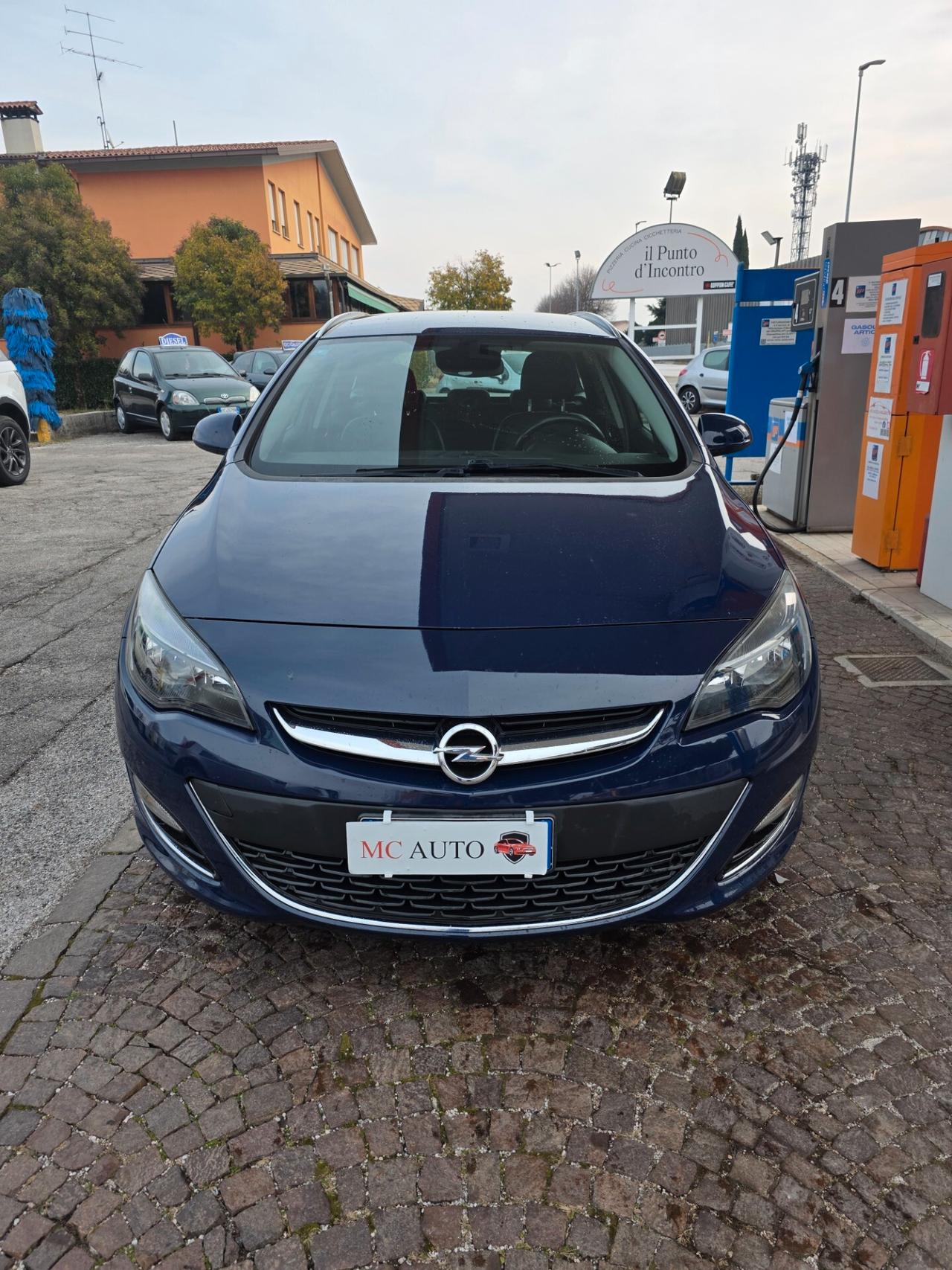 Opel Astra 1.7 CDTI 130CV EcoFLEX S&S Sports Tourer Cosmo