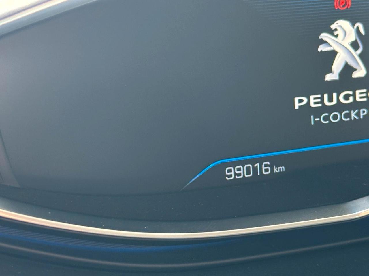 Peugeot 3008 BlueHDi 130 S&S EAT8 Allure