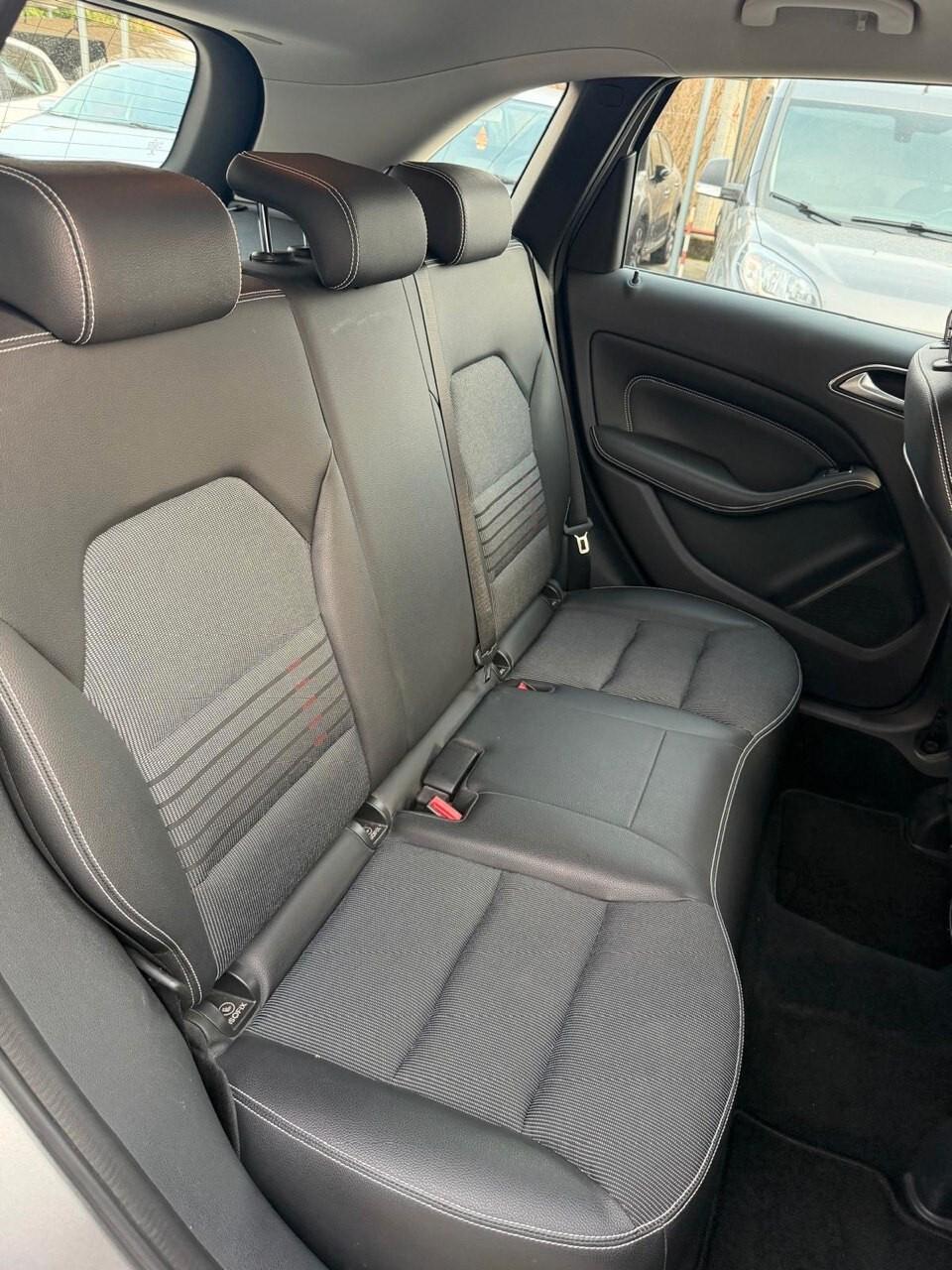 Mercedes-benz B 180 160 d Automatic Executive