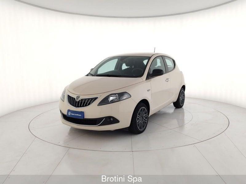 Lancia Ypsilon 1.0 FireFly 5 porte S&S Hybrid Gold