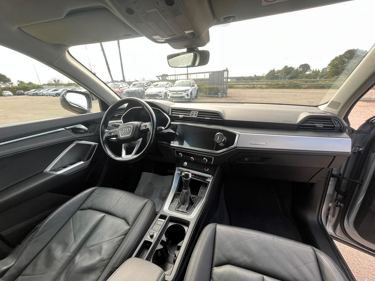 Audi Q3 35 TDI S tronic Business Advanced