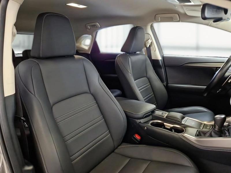 LEXUS NX 300h Hybrid Premium 4WD