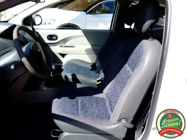 RENAULT Twingo 1.2 8V Sport & Sound