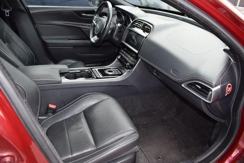 Jaguar XE 2.0 D Turbo 180 CV AWD AUT. R-SPORT MOTORE DA SOSTITUIRE