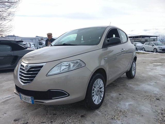 LANCIA Ypsilon 0.9 TwinAir 85 CV 5 porte Metano Ecochic Gold