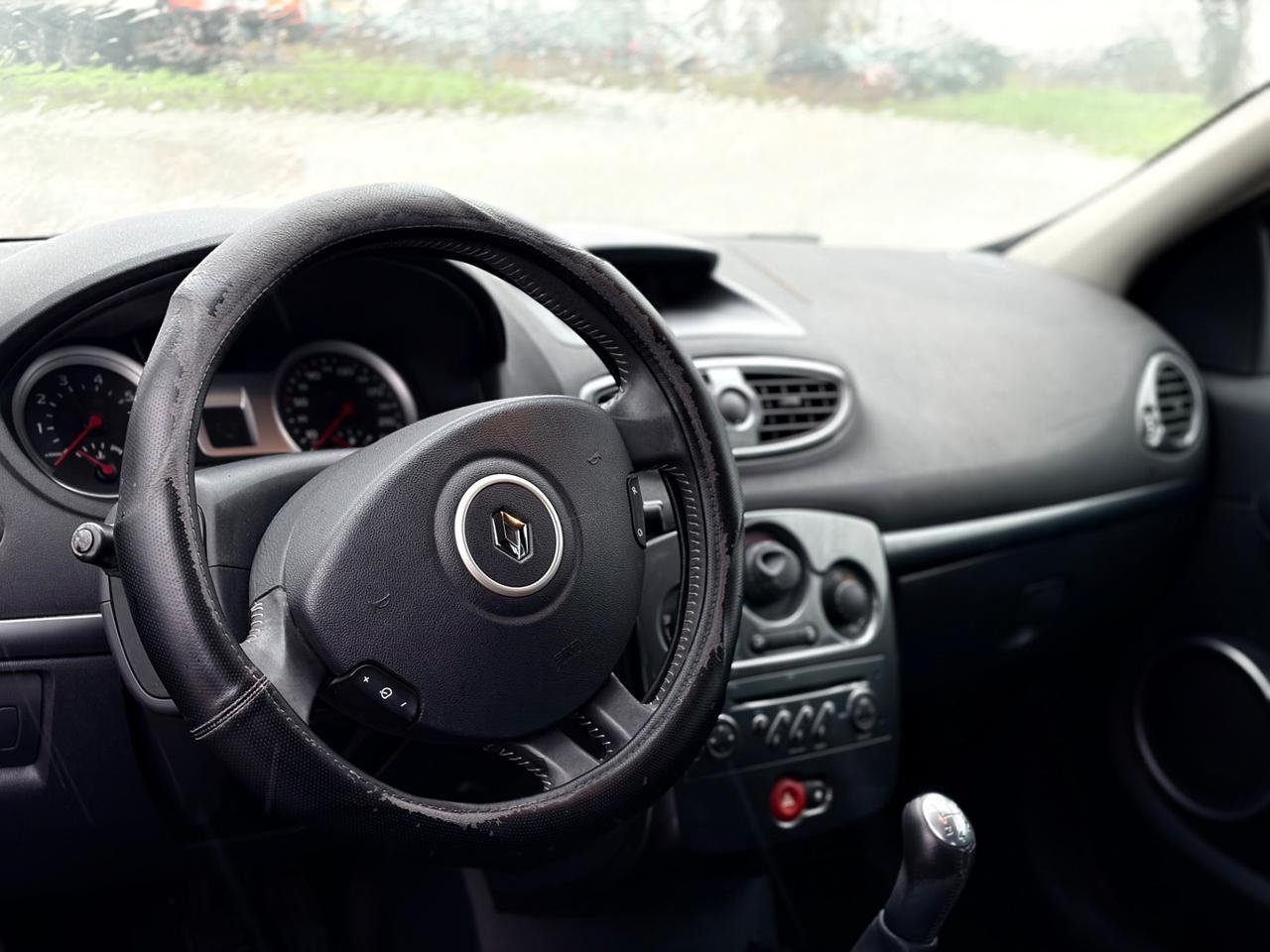 Renault Clio 1.2 benzina 2008 Le Iene