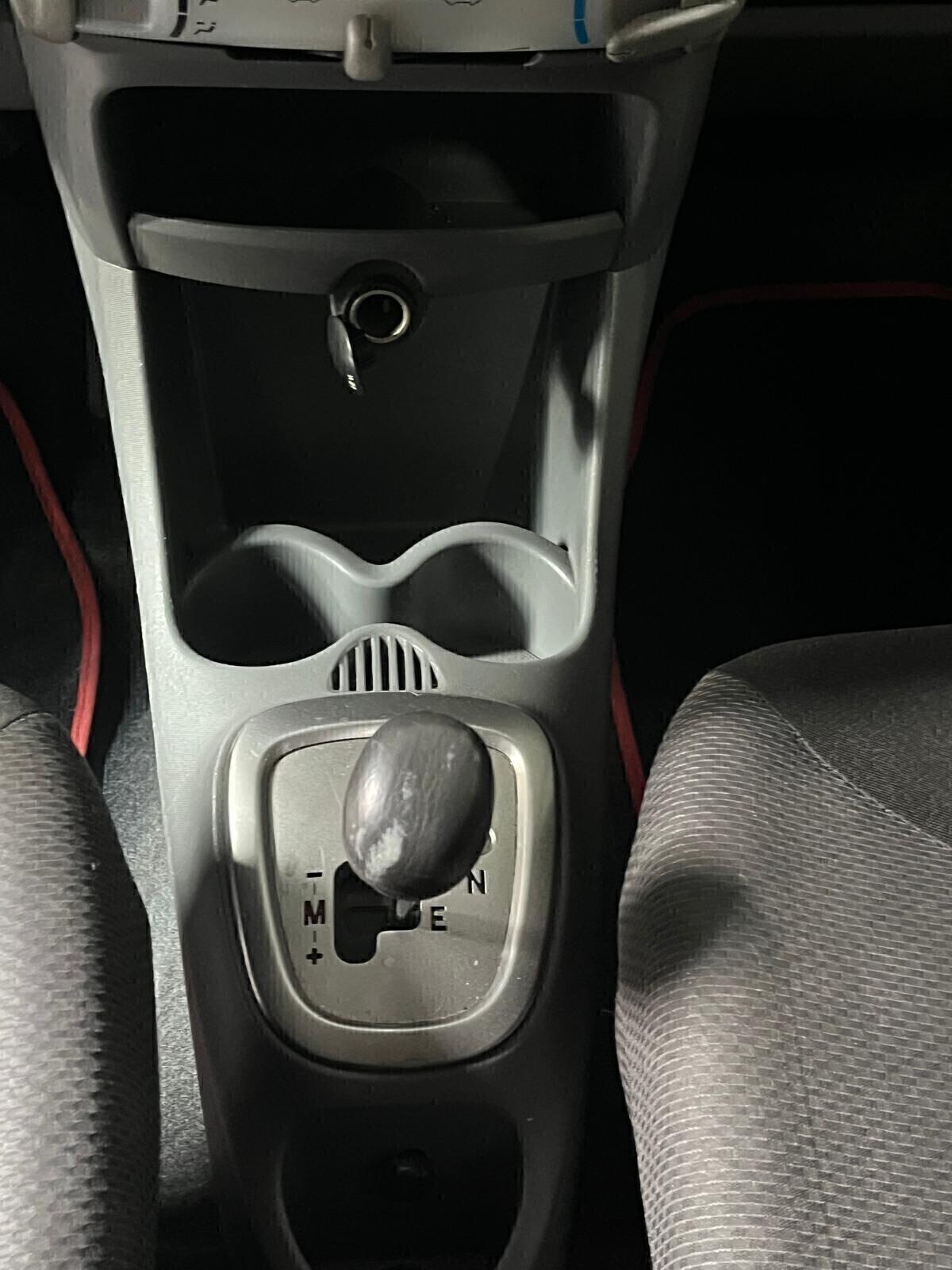 Toyota Aygo 1.0 12V VVT-i 5 porte Griffe cambio automatico