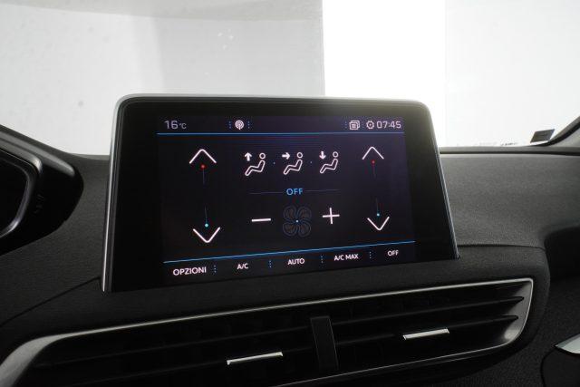 PEUGEOT 3008 3008 BlueHDi 130 EAT8 S&S Crossway