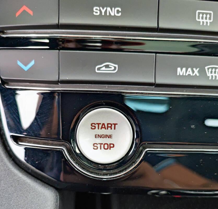 Jaguar F-Pace 2.0d i4 R-Sport 180cv auto my18 TETTO APRIBILE! *PROMO FINANZIAMENTO*