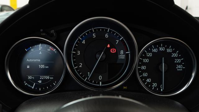MAZDA MX-5 2.0L Skyactiv-G Kazari